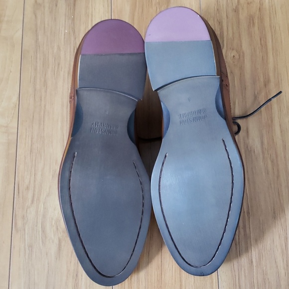 Johnston & Murphy Cap Toe Oxford Shoes - Picture 7 of 8
